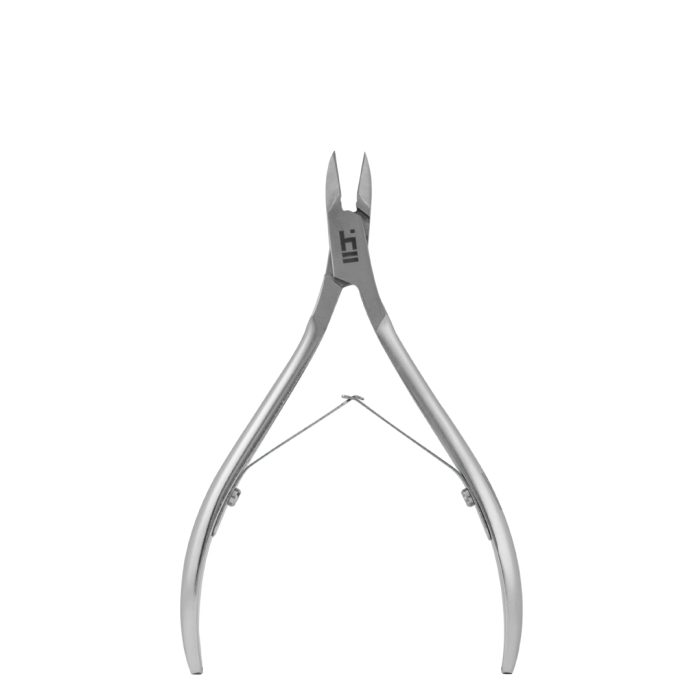 Small handles of a classic shape, optimal for normal and small palm, matte outer surface, inner glossy polished handles, soft and smooth closing of the handles, suitable for professionals, high corosion resistance